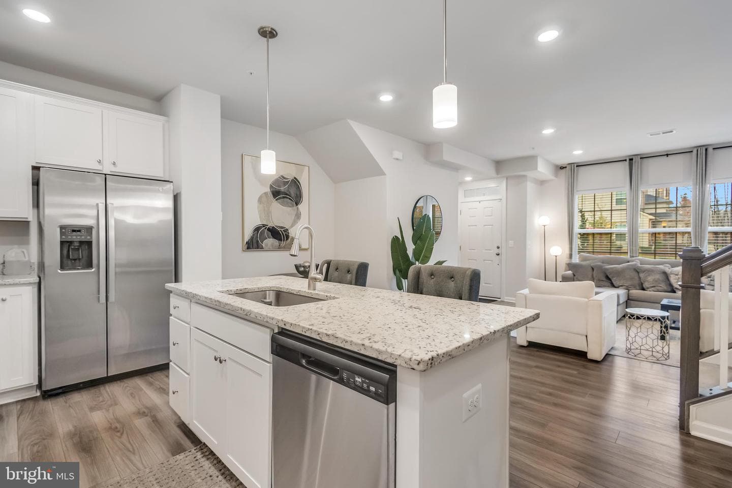 5513 Lanteen Street photo 8
