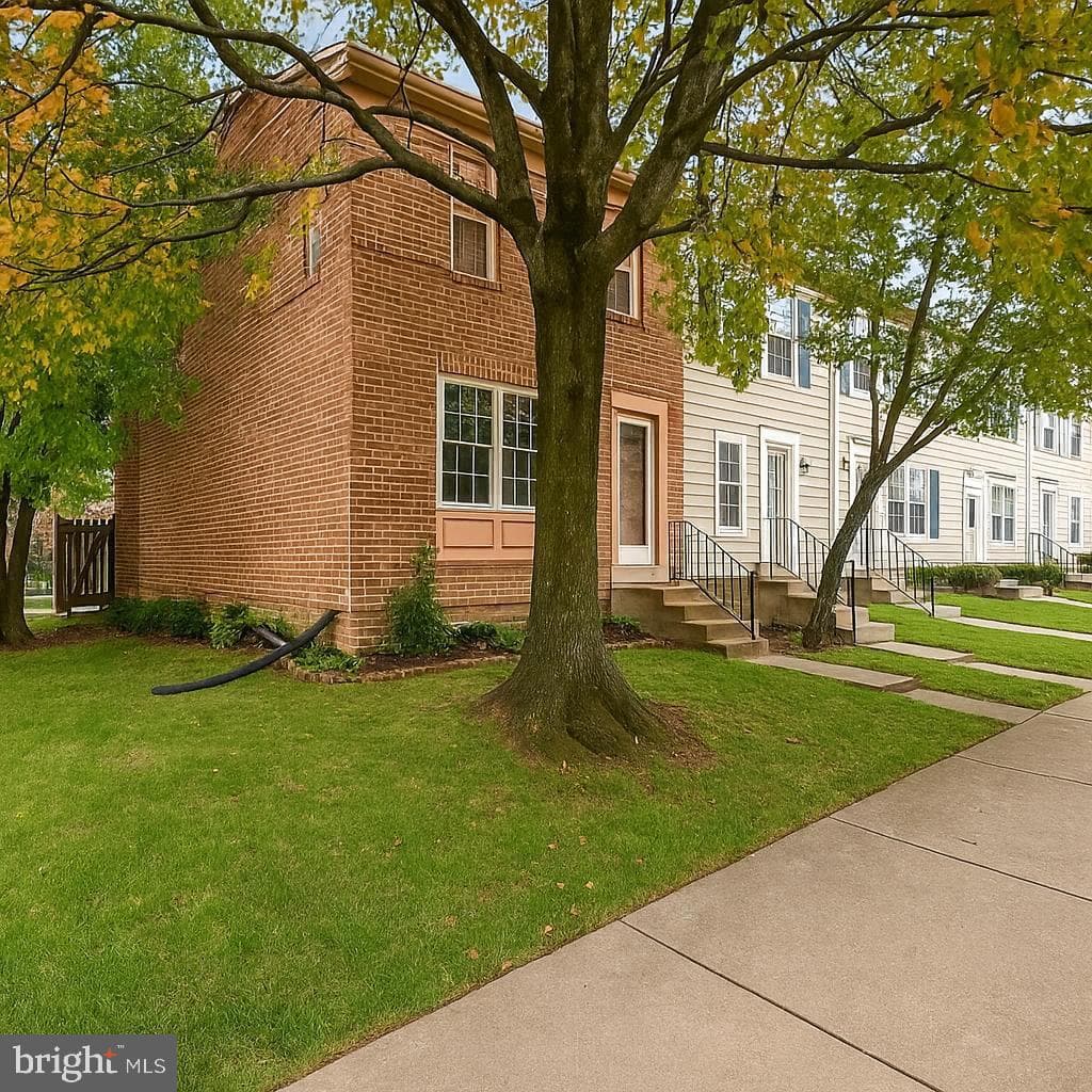 11400 Horse Soldier Place photo 2