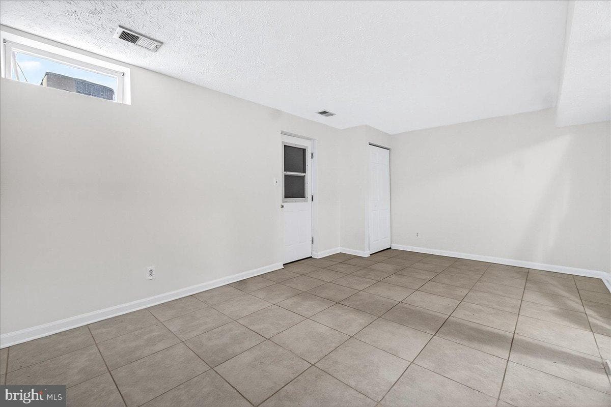 11400 Horse Soldier Place photo 28