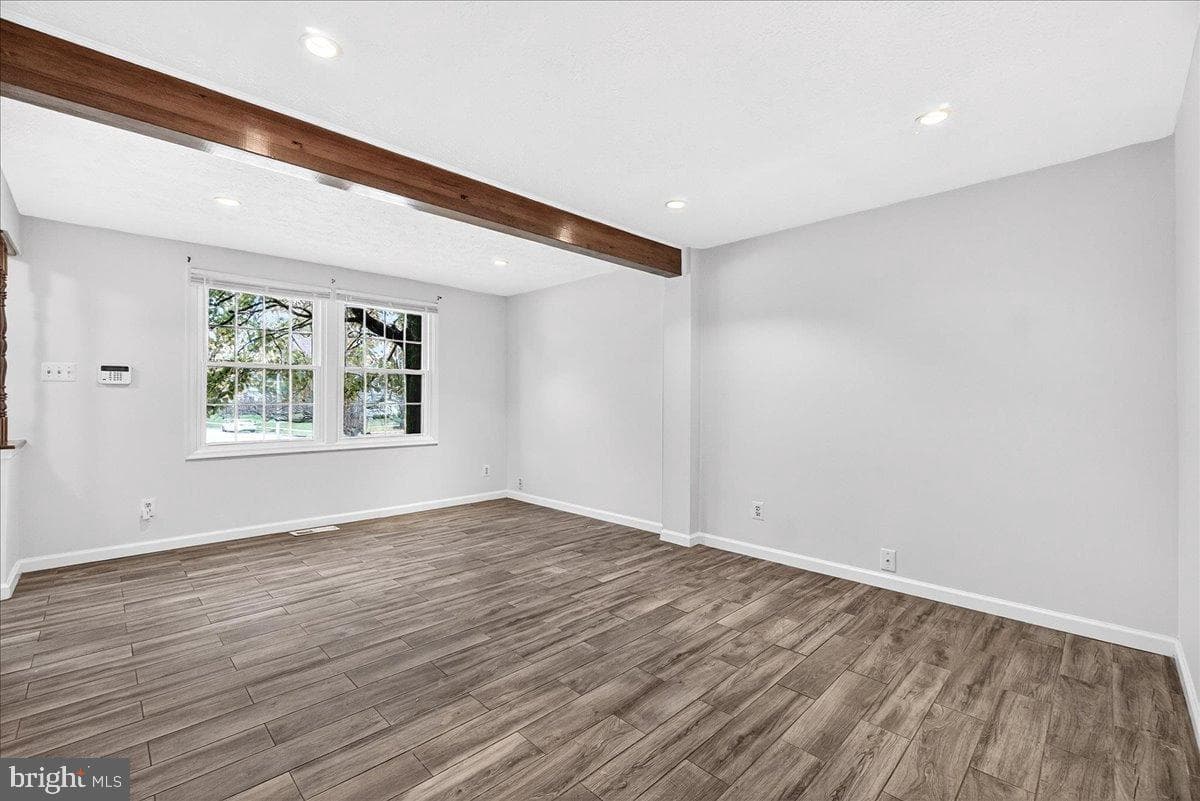 11400 Horse Soldier Place photo 7