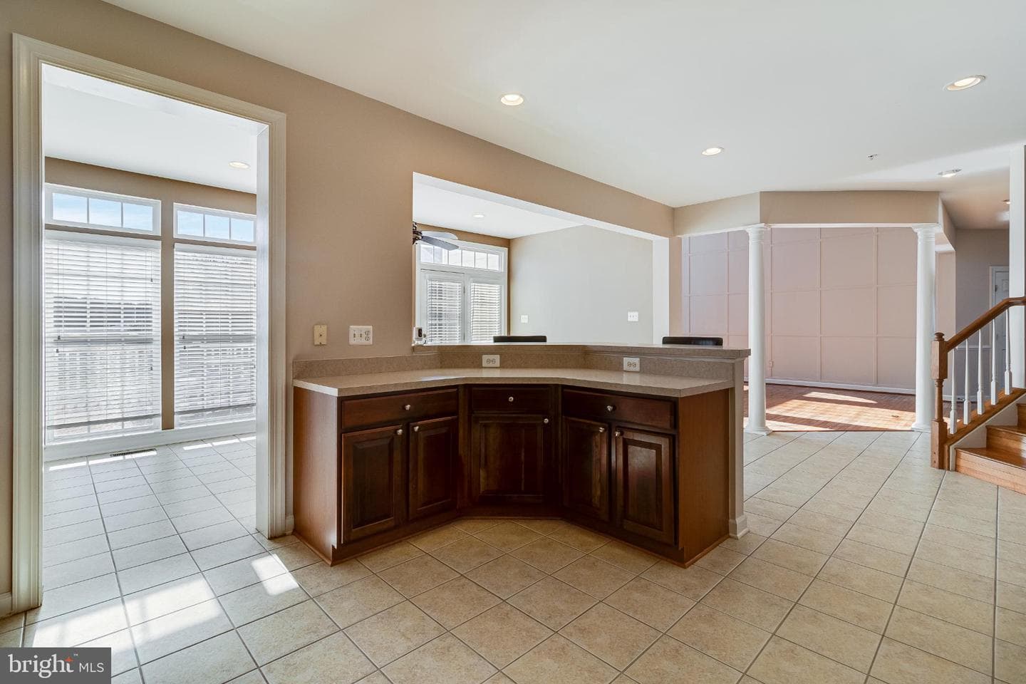 10111 Georgian Lane photo 21