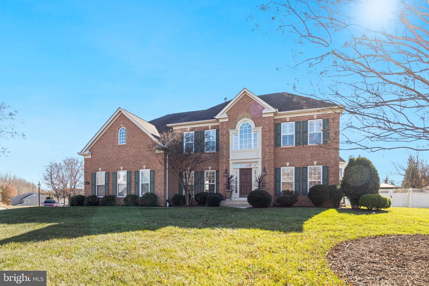 10111 Georgian Lane photo 3
