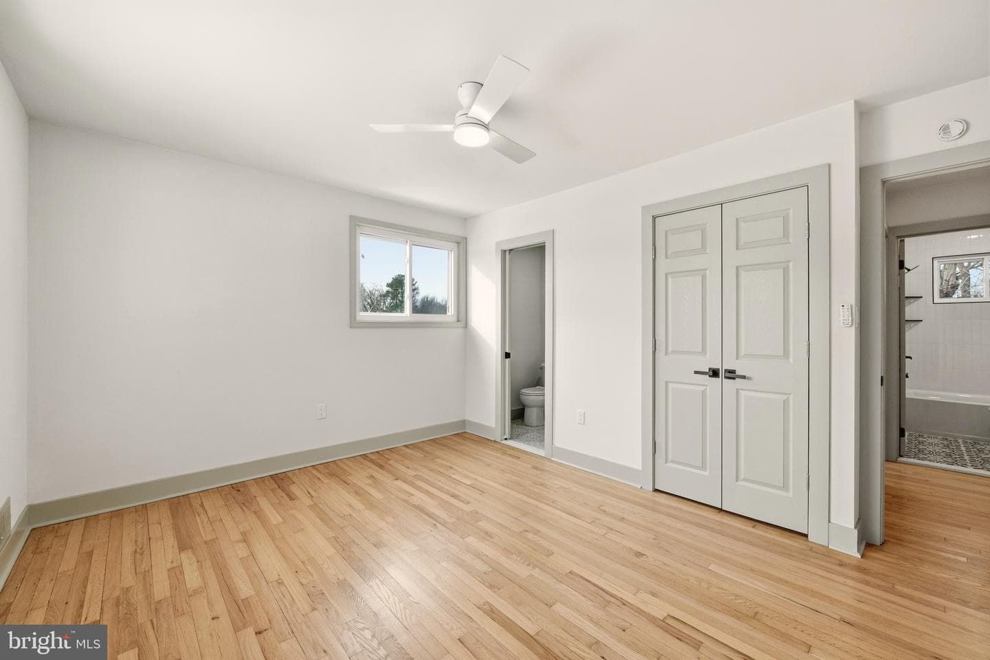 5717 Colon Terrace photo 17