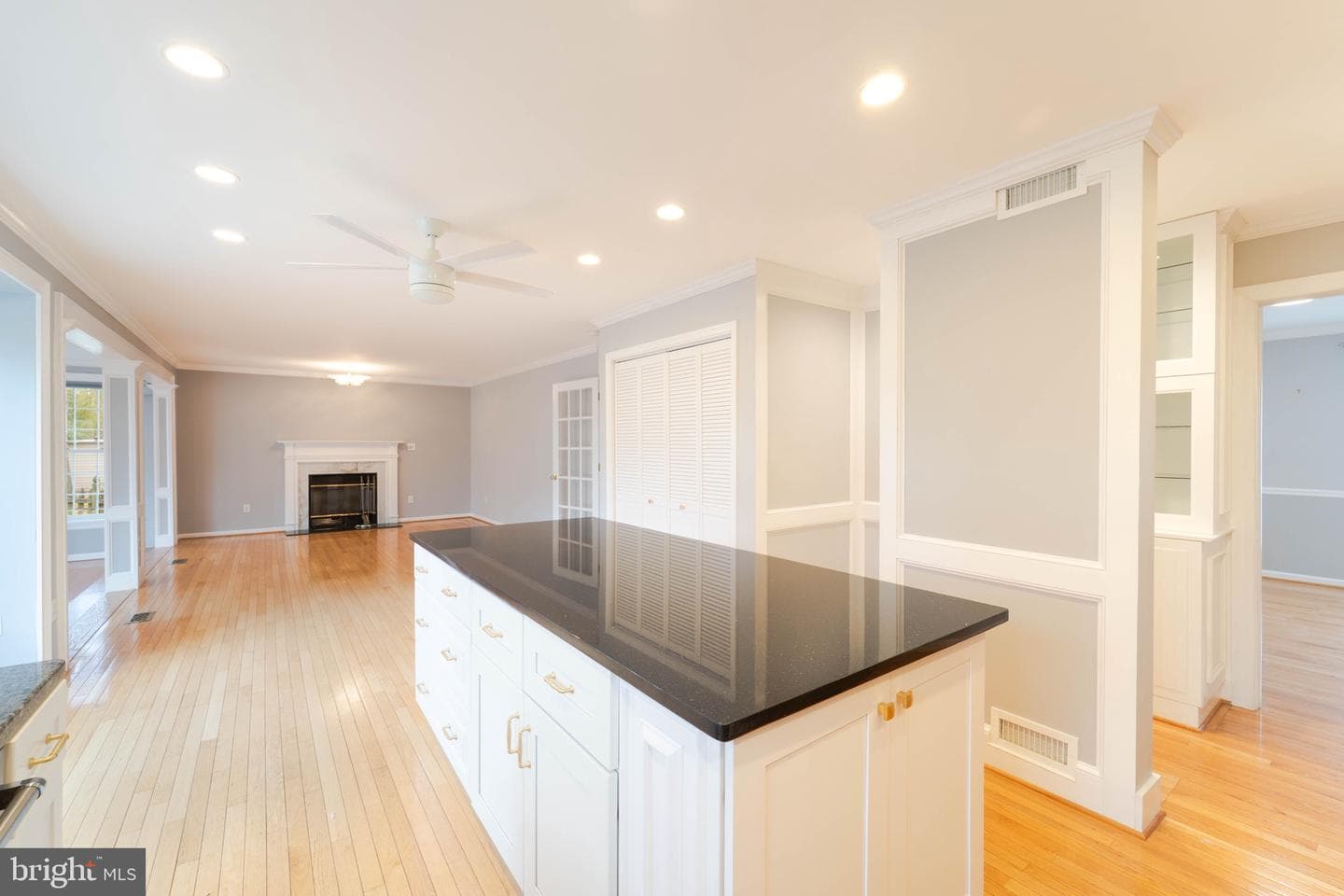 9407 Copernicus Drive photo 10