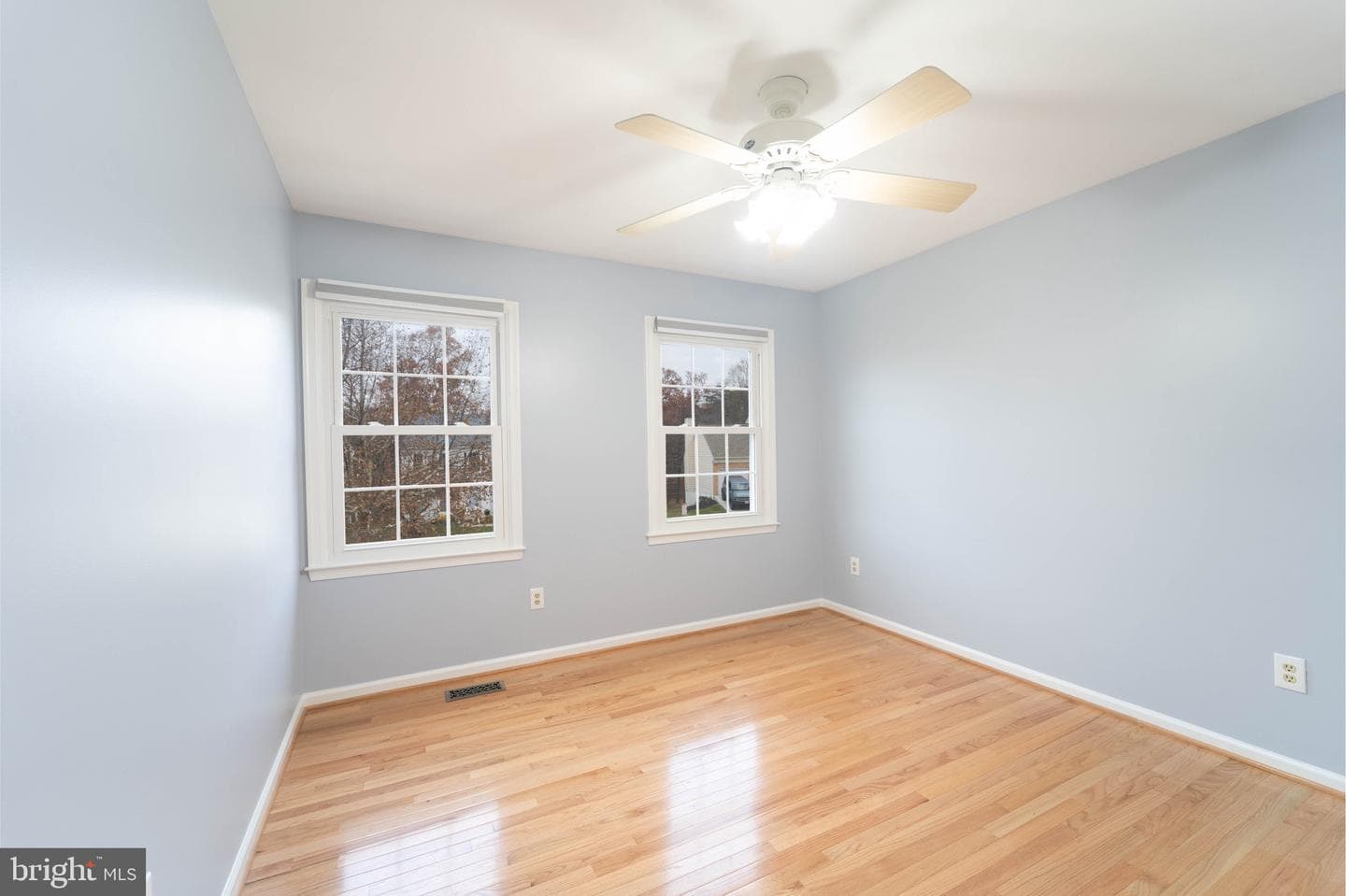 9407 Copernicus Drive photo 35