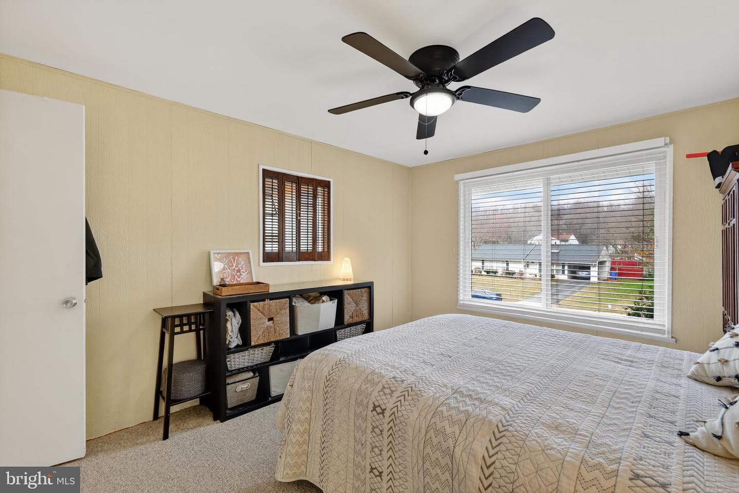 15907 Peach Walker Drive photo 16