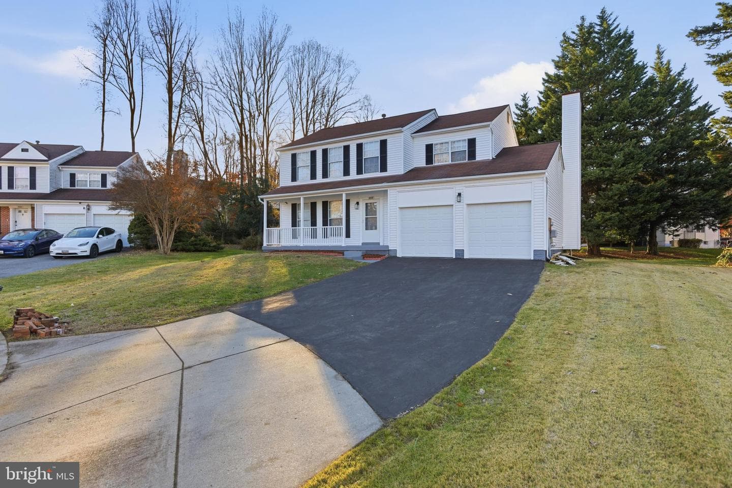 402 Red Leaf Court photo 1
