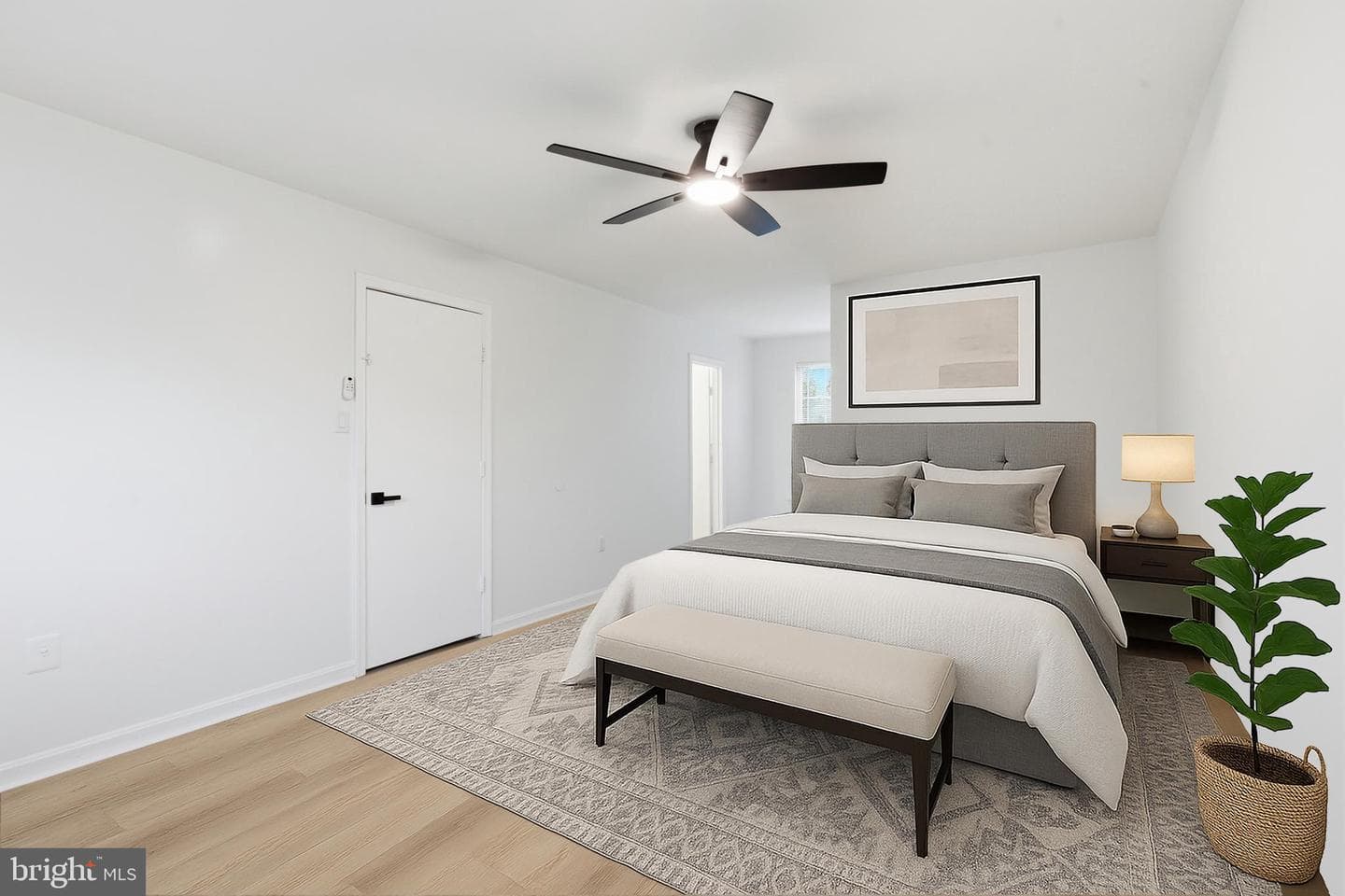 402 Red Leaf Court photo 14