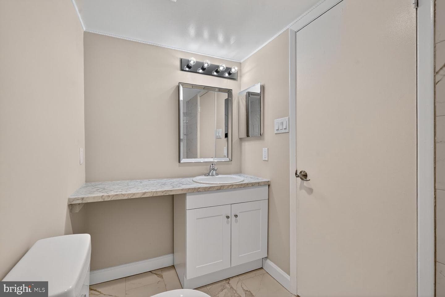 9200 Edwards Way #811 photo 14
