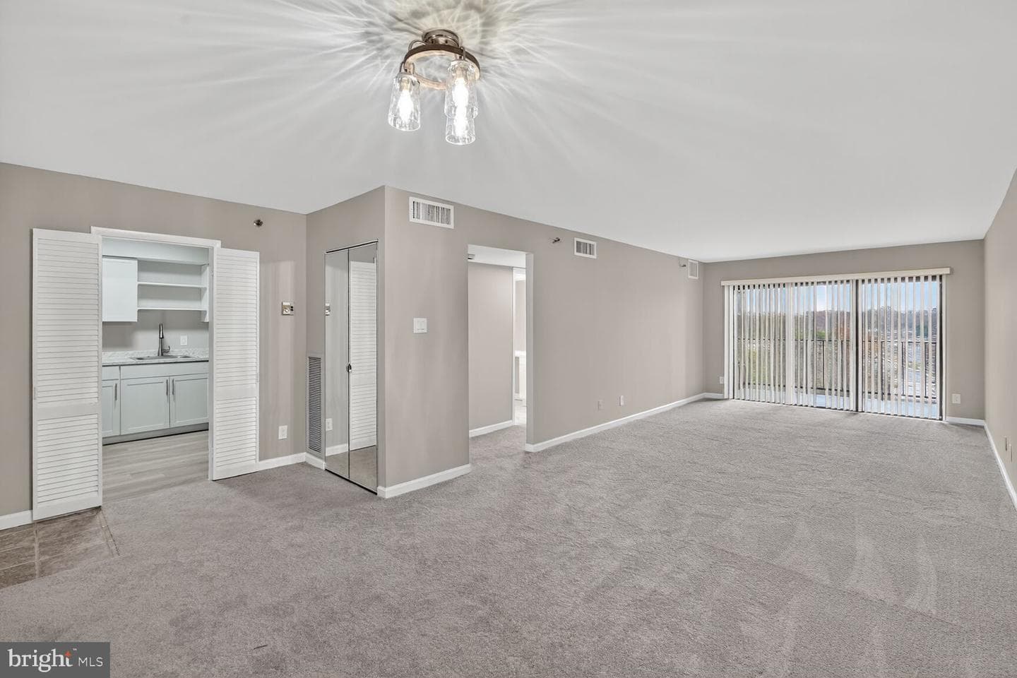 9200 Edwards Way #811 photo 3