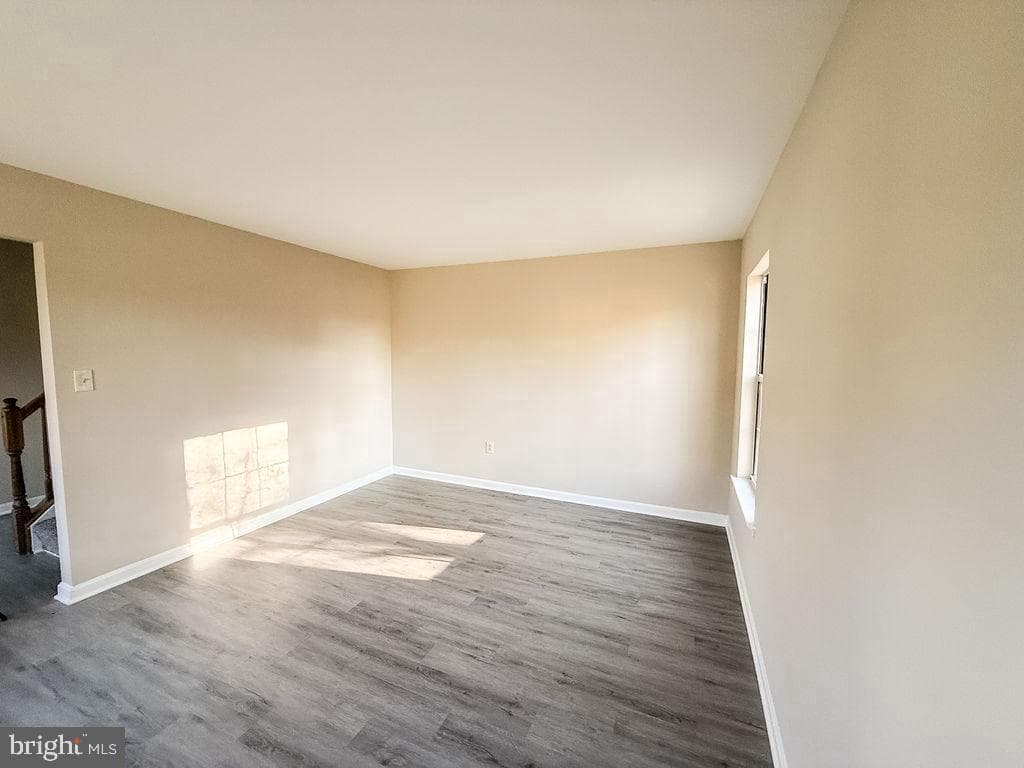 11303 Brooklee Drive photo 5