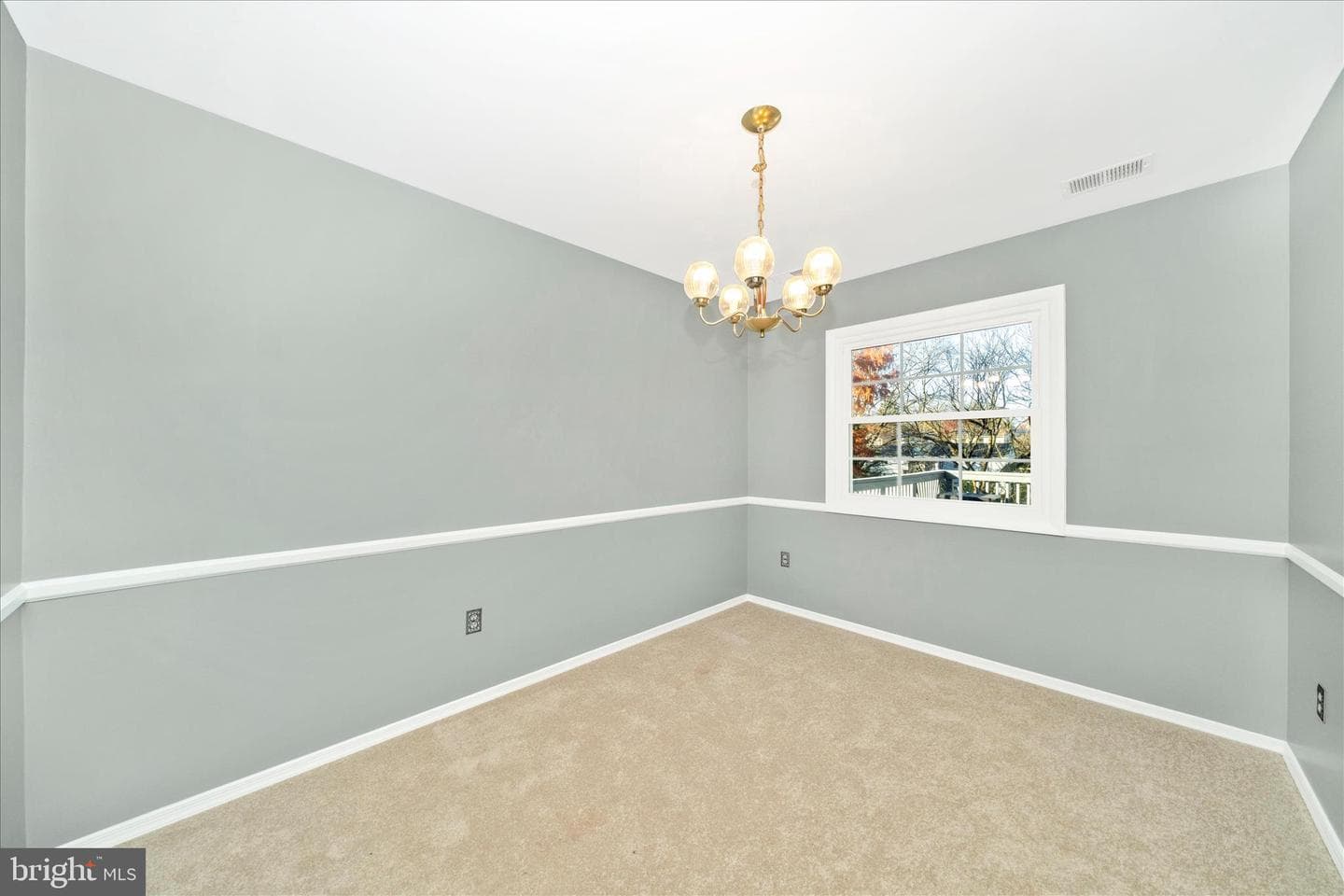 9706 New Orchard Drive photo 18