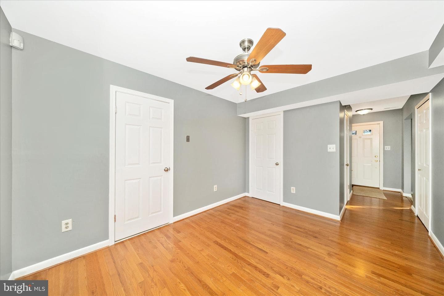 9706 New Orchard Drive photo 28