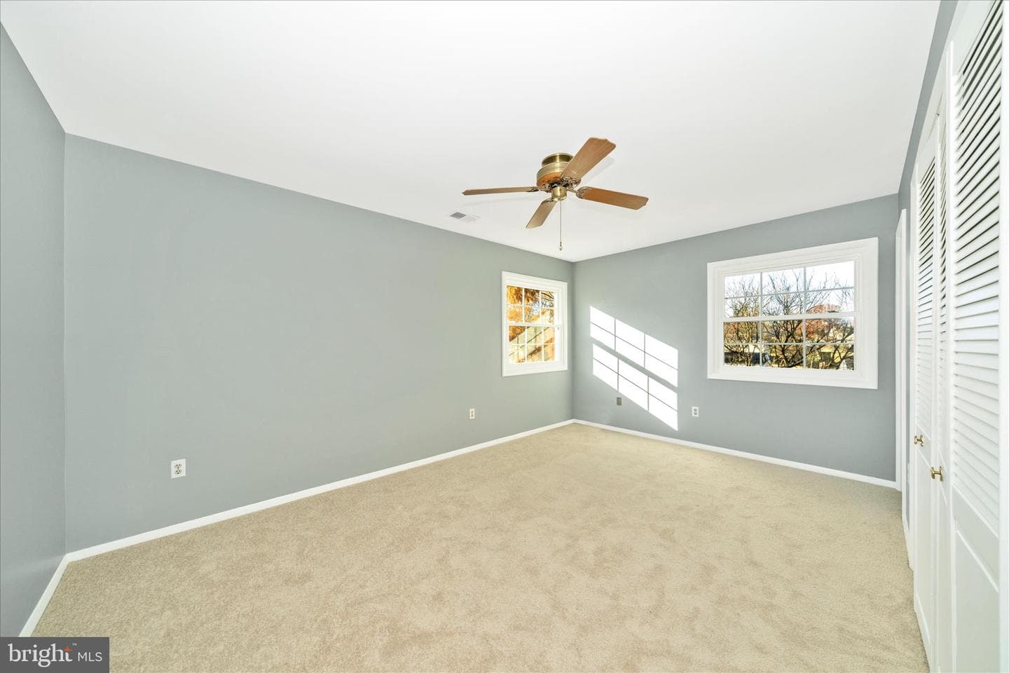 9706 New Orchard Drive photo 33