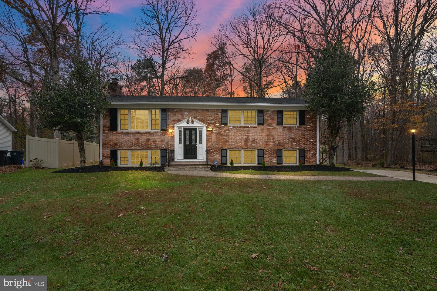 6908 Greenwood Drive
