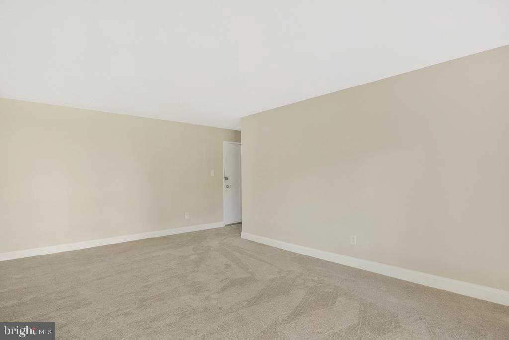 5601 Parker House Terrace #201 photo 26