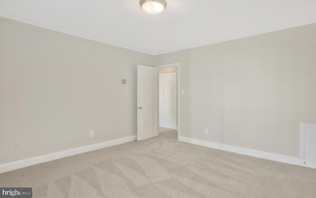 5601 Parker House Terrace #201 photo 27
