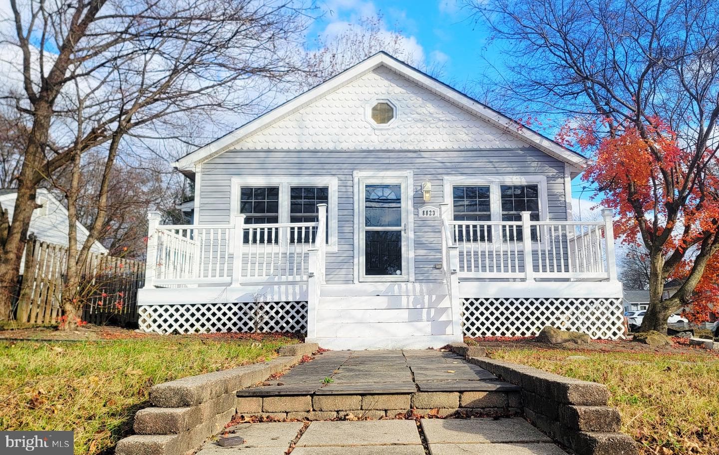 8823 Maple Avenue photo 3