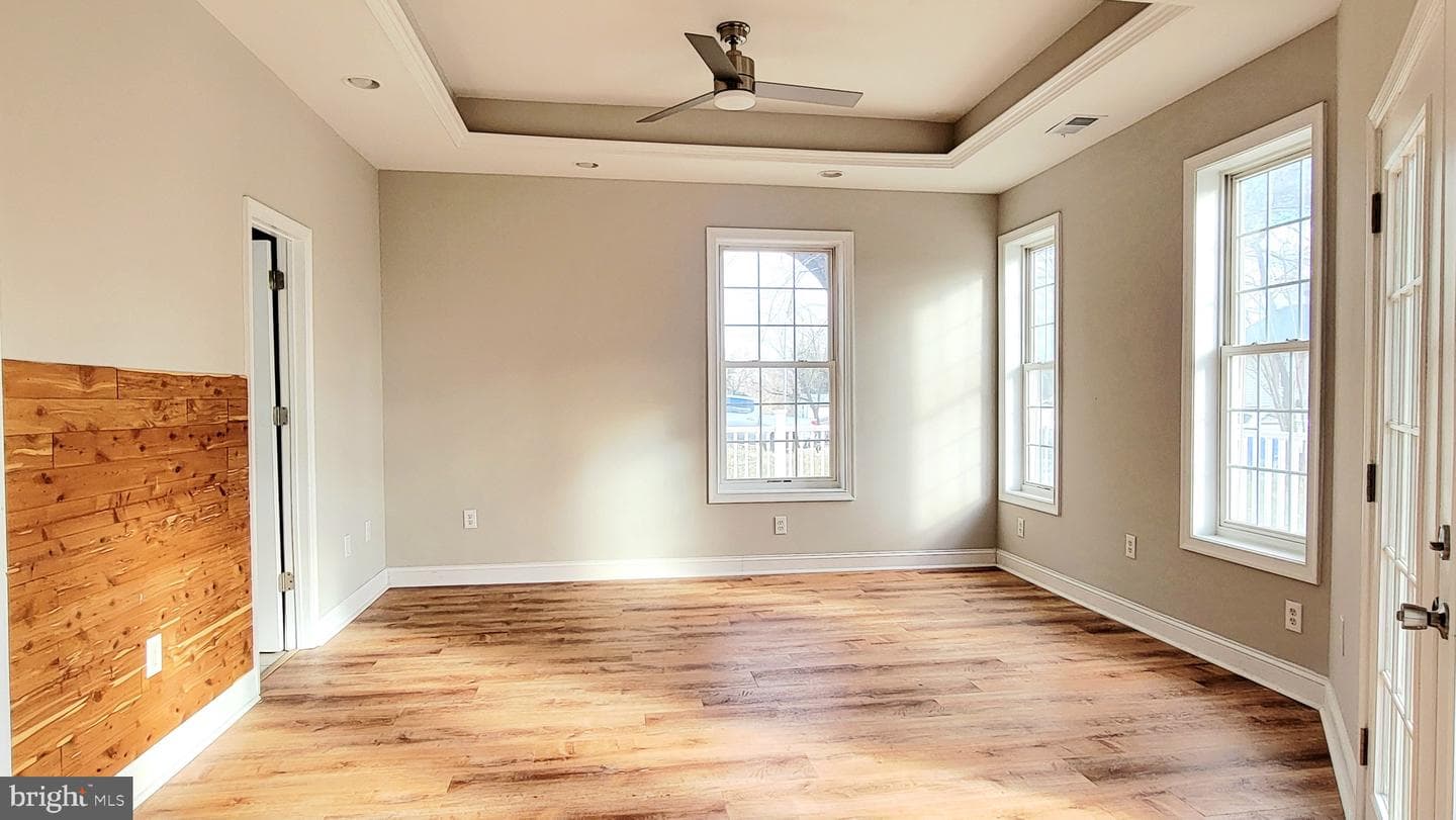 8823 Maple Avenue photo 30
