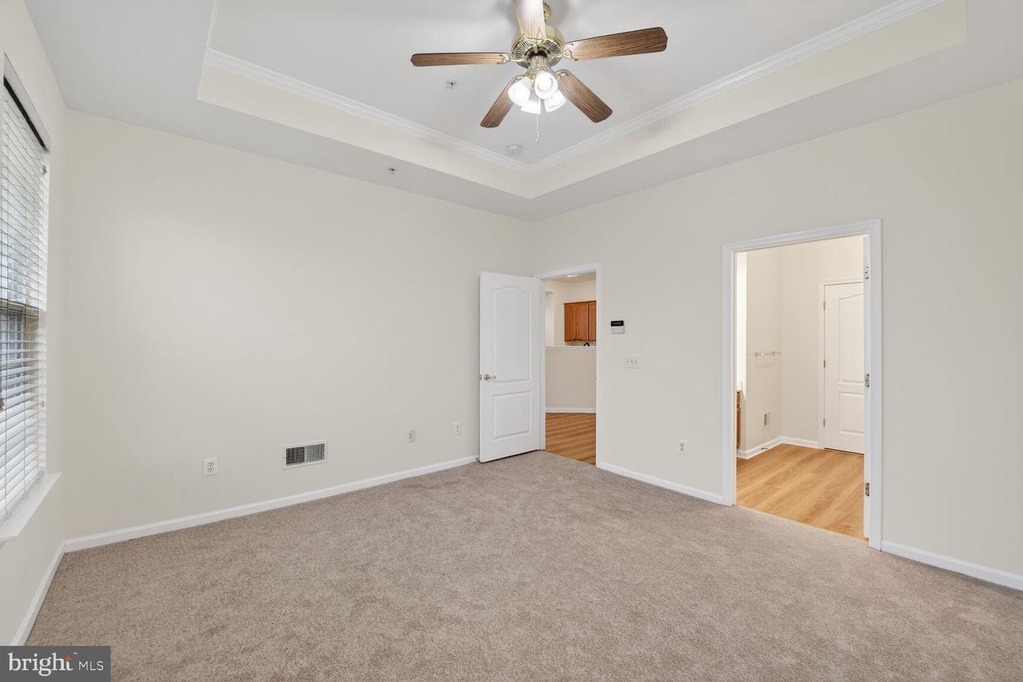 9903 Goldenwood Court photo 16