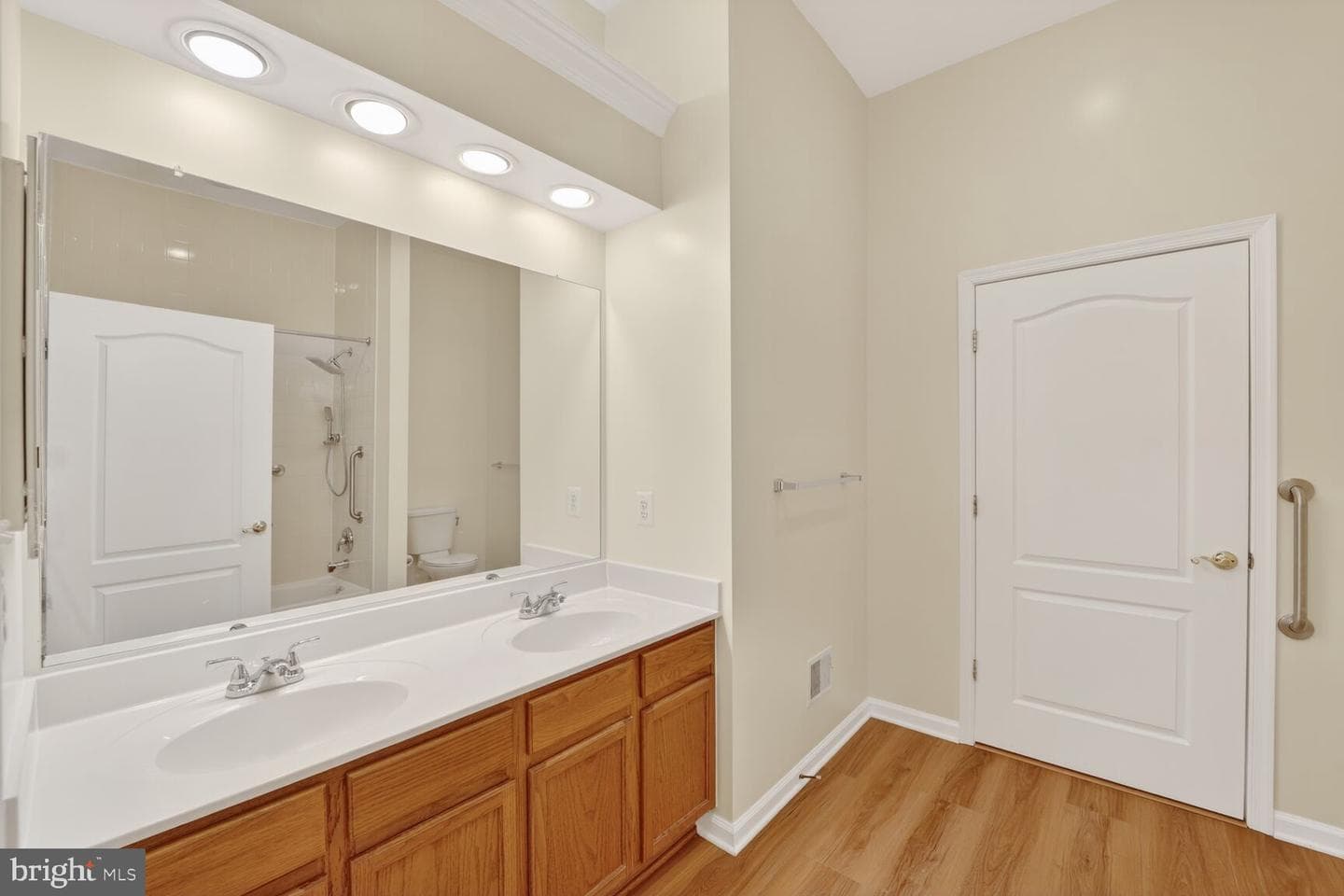9903 Goldenwood Court photo 18