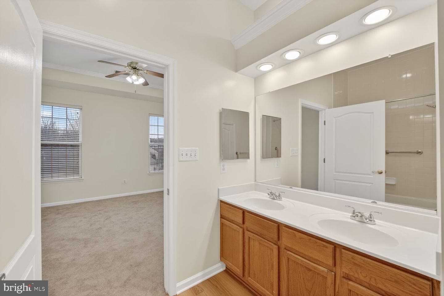 9903 Goldenwood Court photo 20