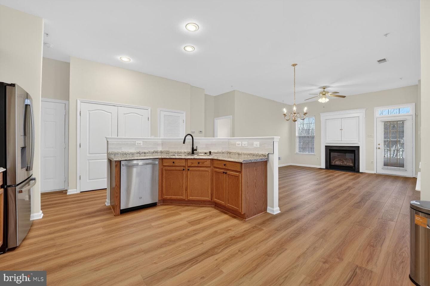 9903 Goldenwood Court photo 6