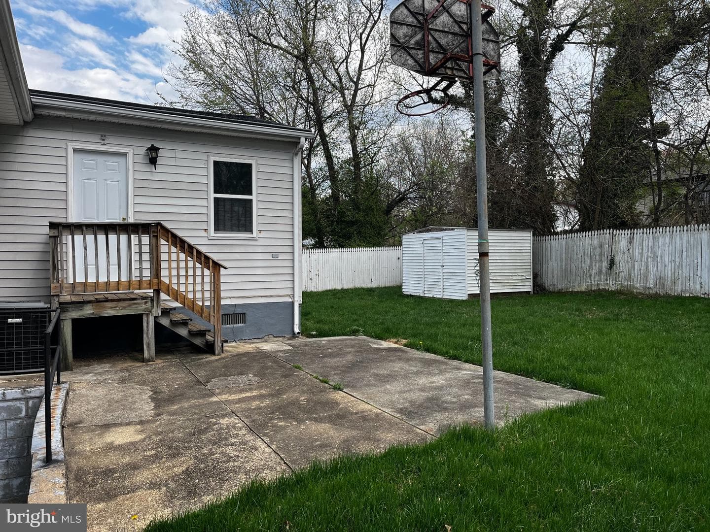 6913 Canyon Drive photo 33