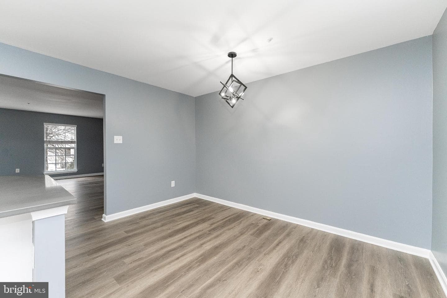 867 English Chestnut Court #4 photo 15