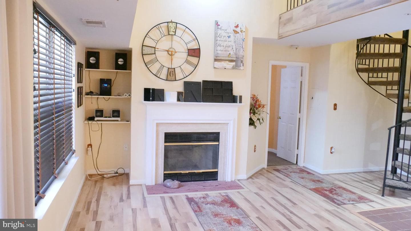 9709 Lake Pointe Court #301, Upper Marlboro