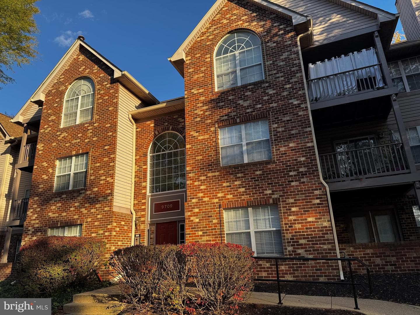 9709 Lake Pointe Court #301 photo 20