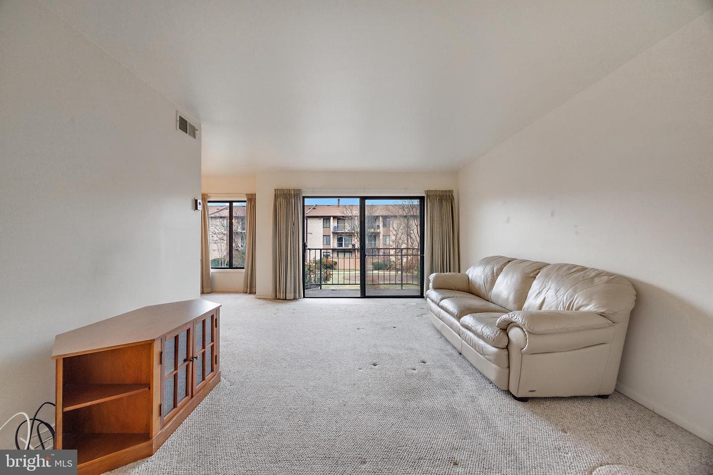 6952 Hanover Parkway #2 (#200) photo 2