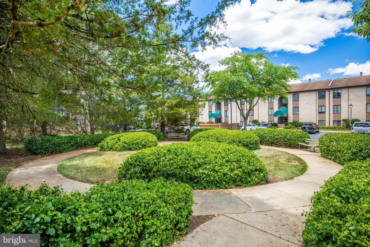 6952 Hanover Parkway #2 (#200) photo 32