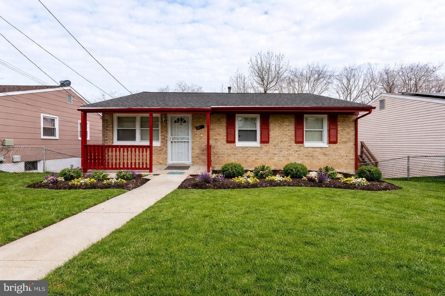 8110 Phelps Place photo 1