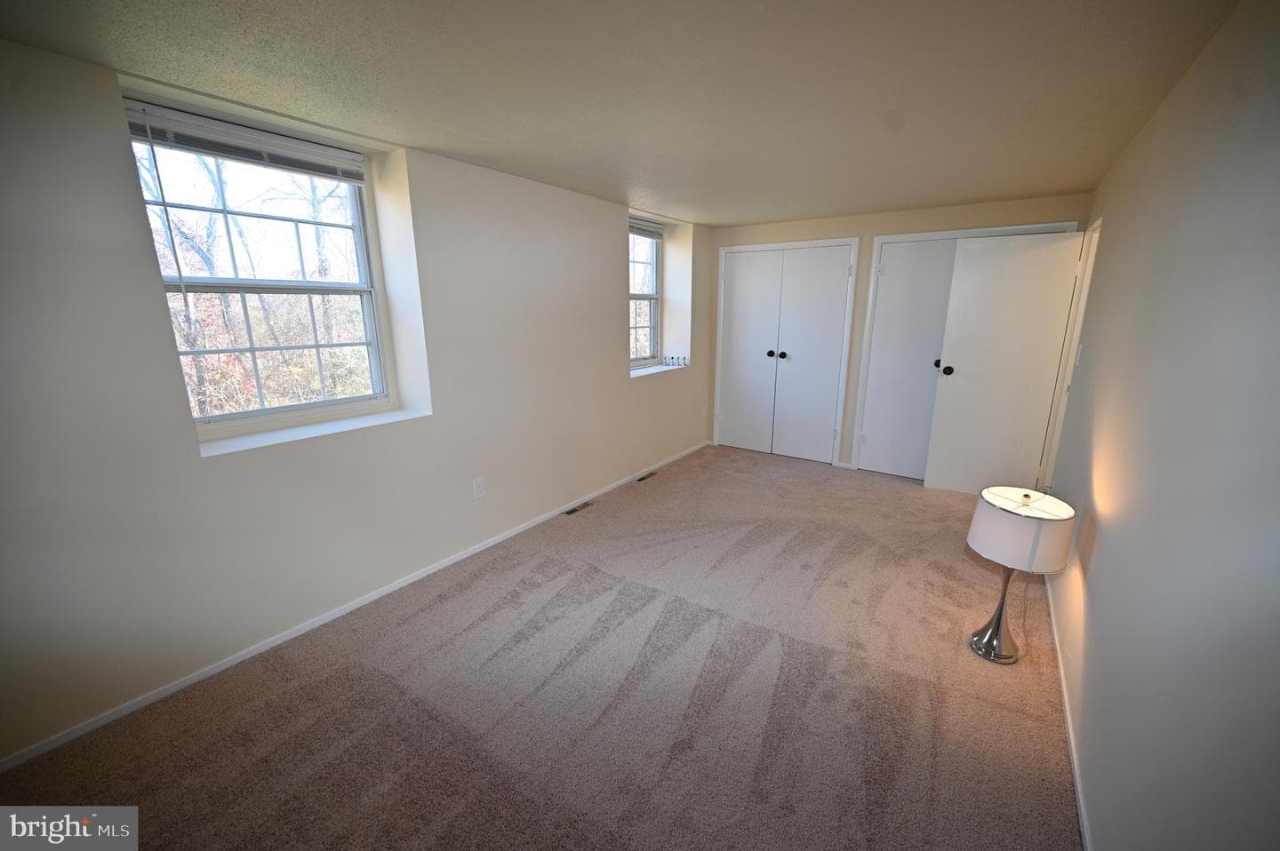 1825 Village Green Drive photo 20