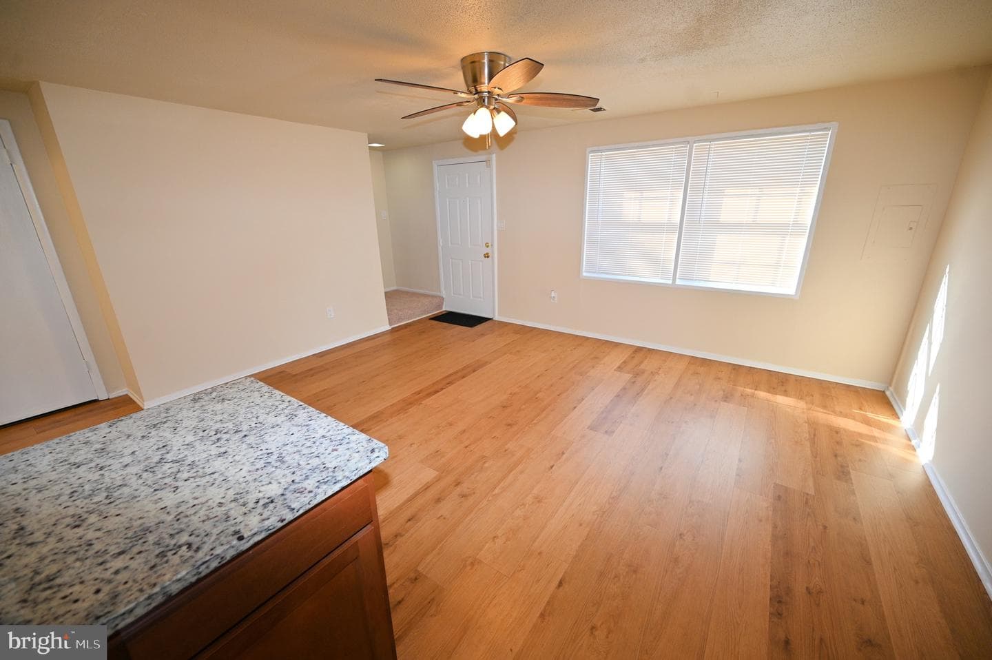 1825 Village Green Drive photo 7