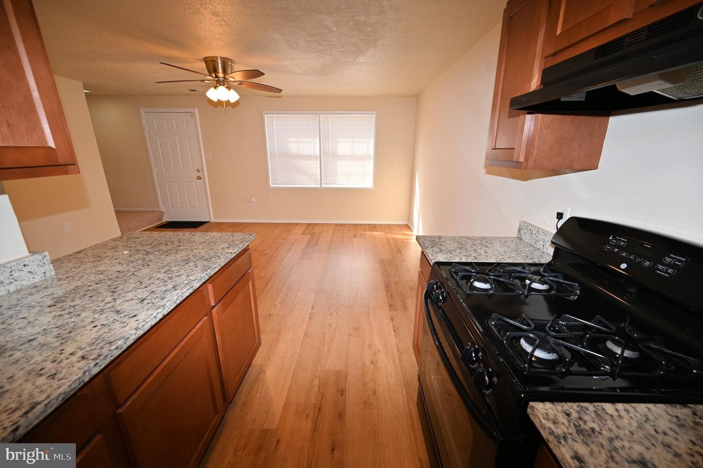 1825 Village Green Drive photo 8