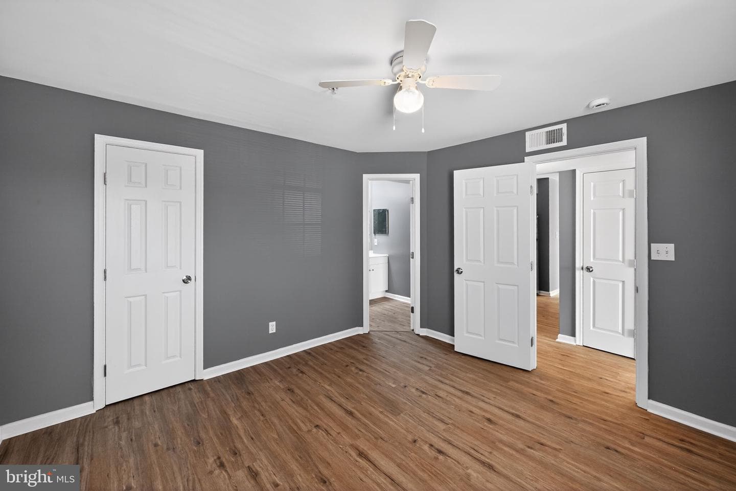 13616 Lord Sterling Place #11-8 photo 19