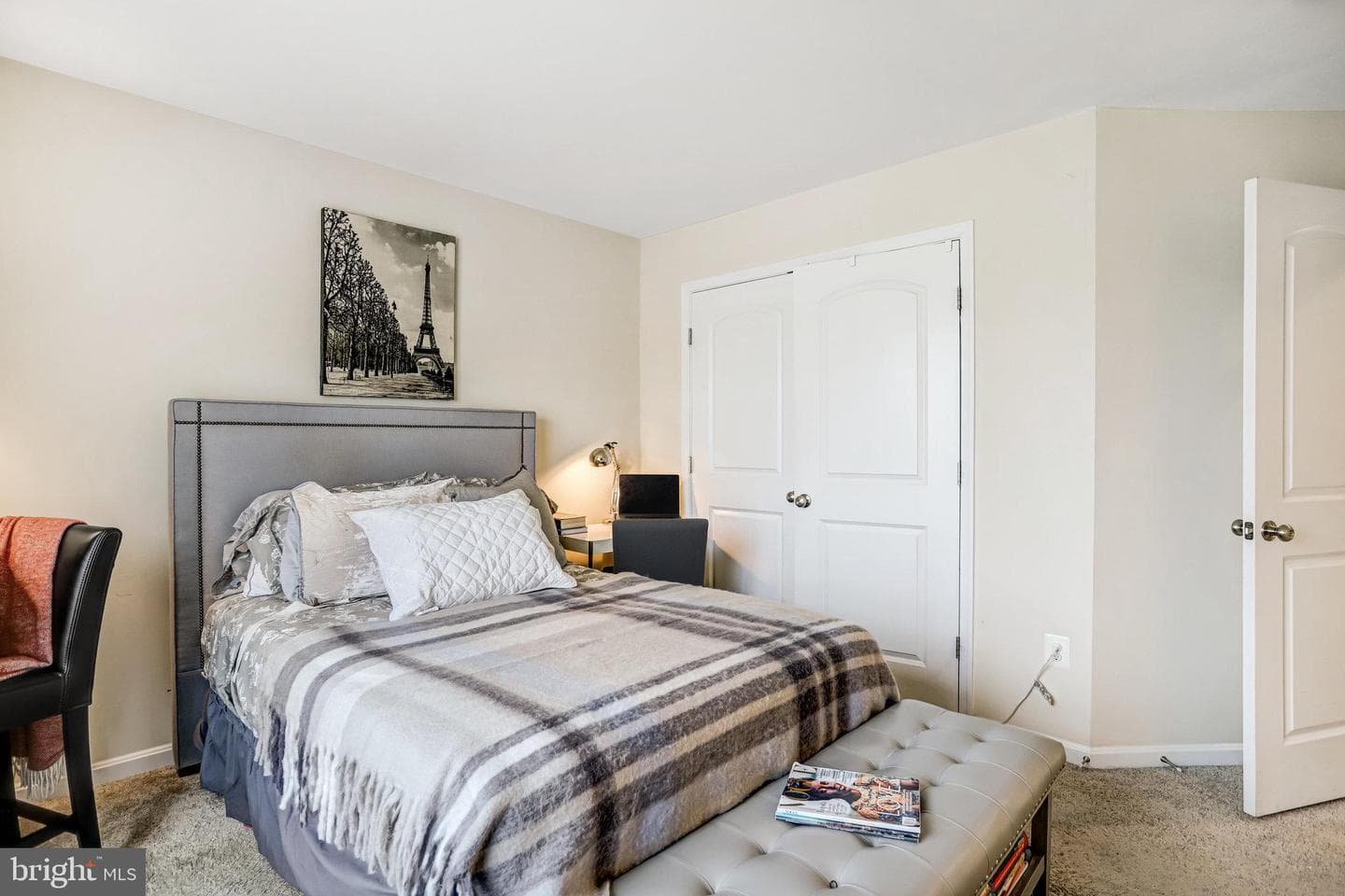 2706 Sir Michael Place photo 35