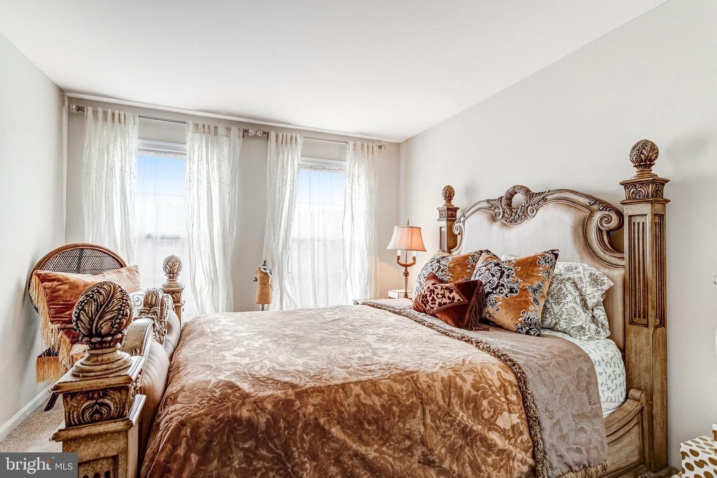 2706 Sir Michael Place photo 41