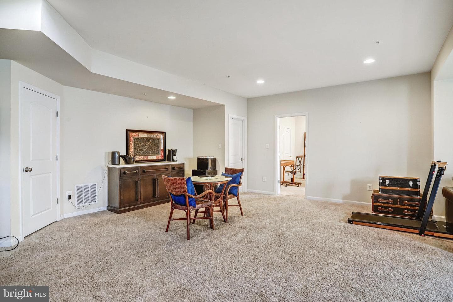 2706 Sir Michael Place photo 53