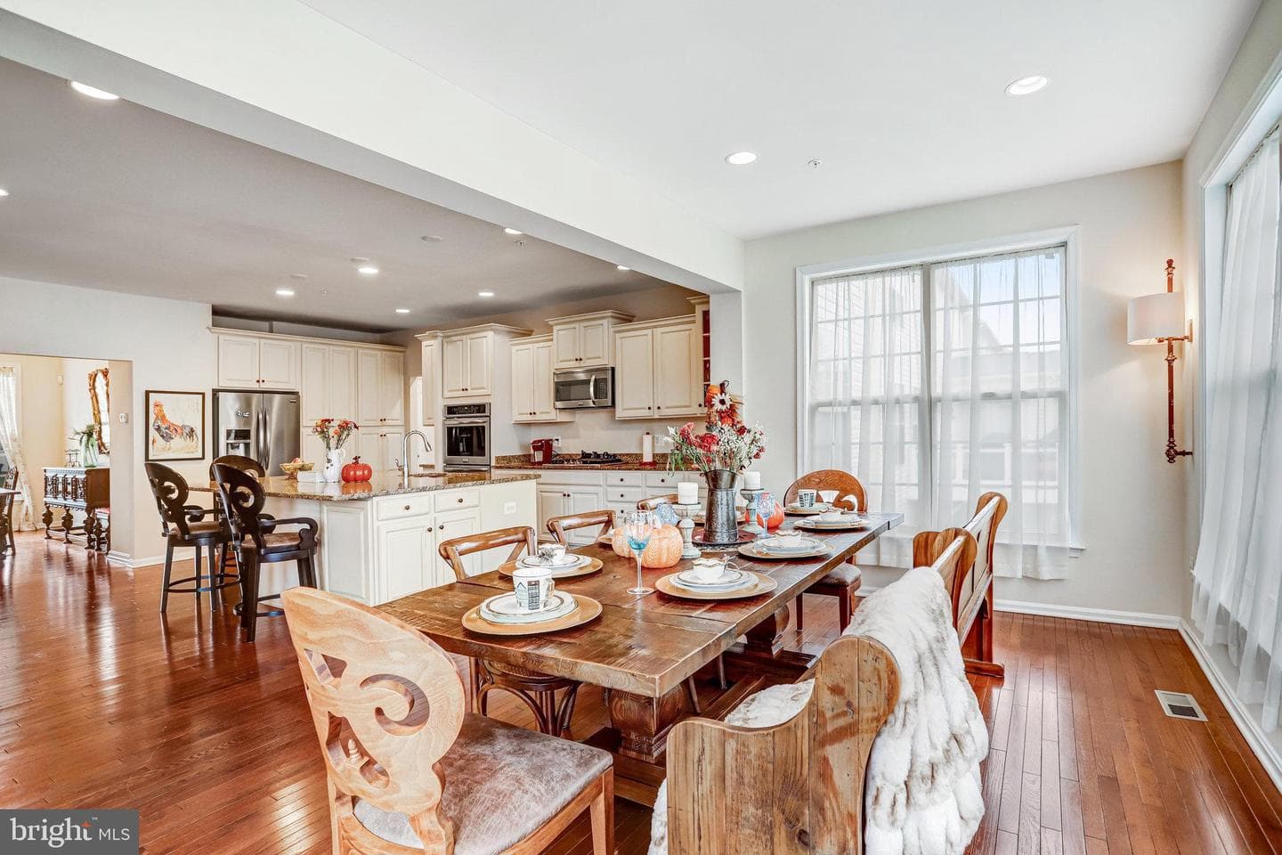 2706 Sir Michael Place photo 7