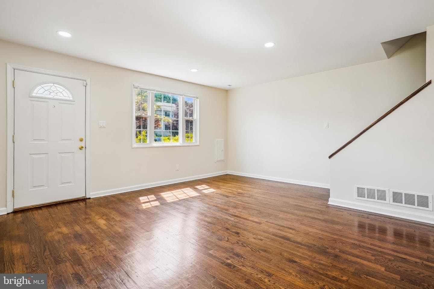2305 Houston Street photo 30