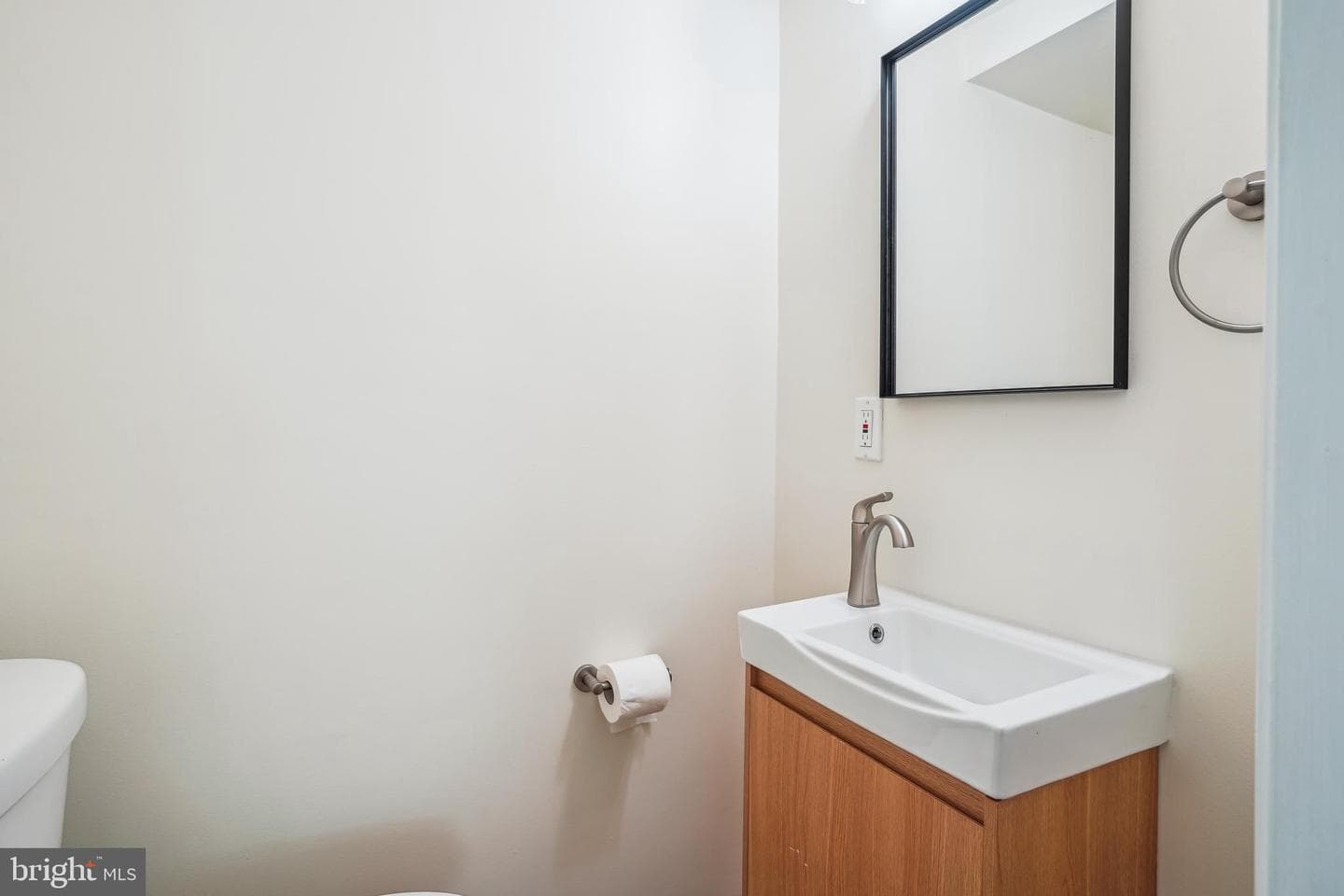 2305 Houston Street photo 32