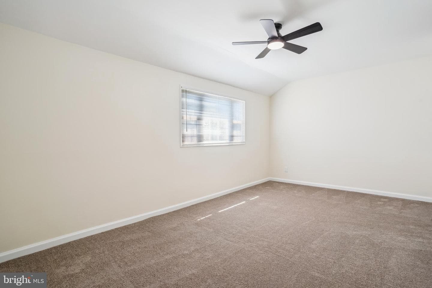 2305 Houston Street photo 36