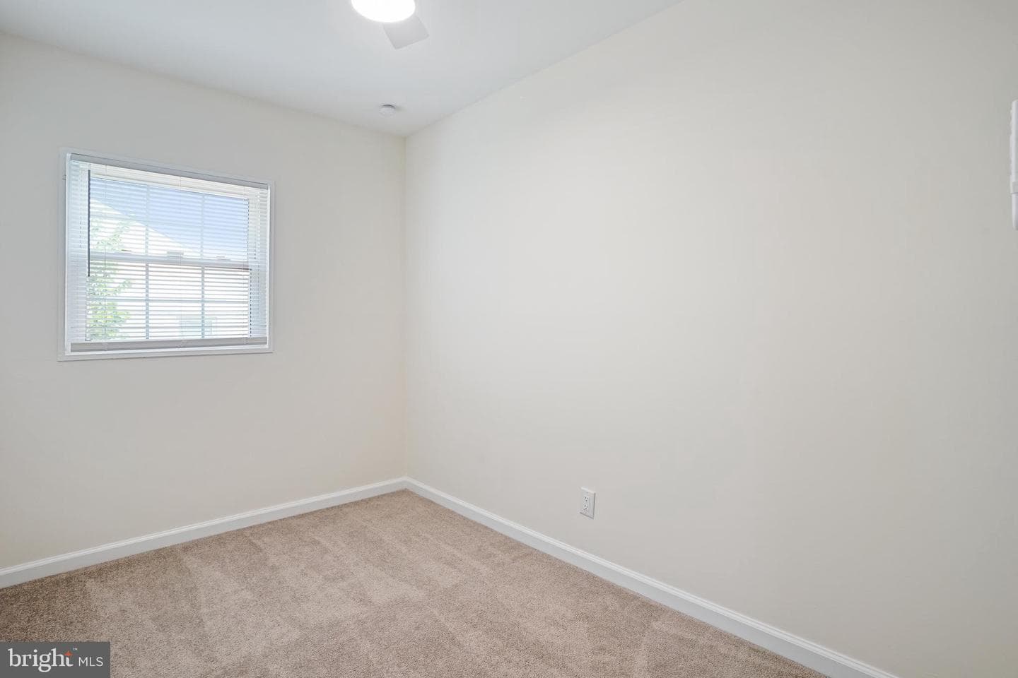 2305 Houston Street photo 8