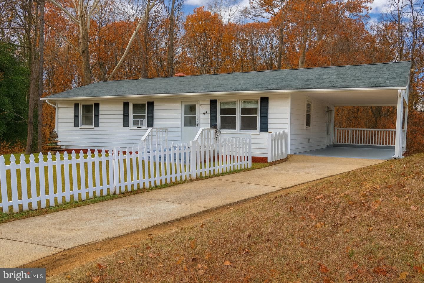 3004 Alderton Avenue photo 2