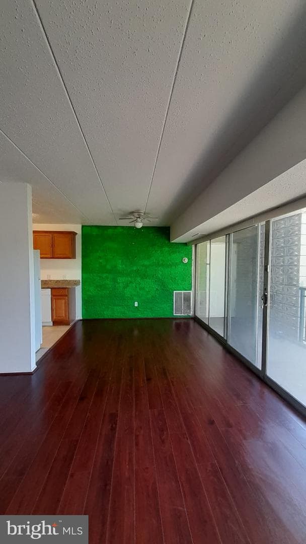 1804 Metzerott #303 photo 5
