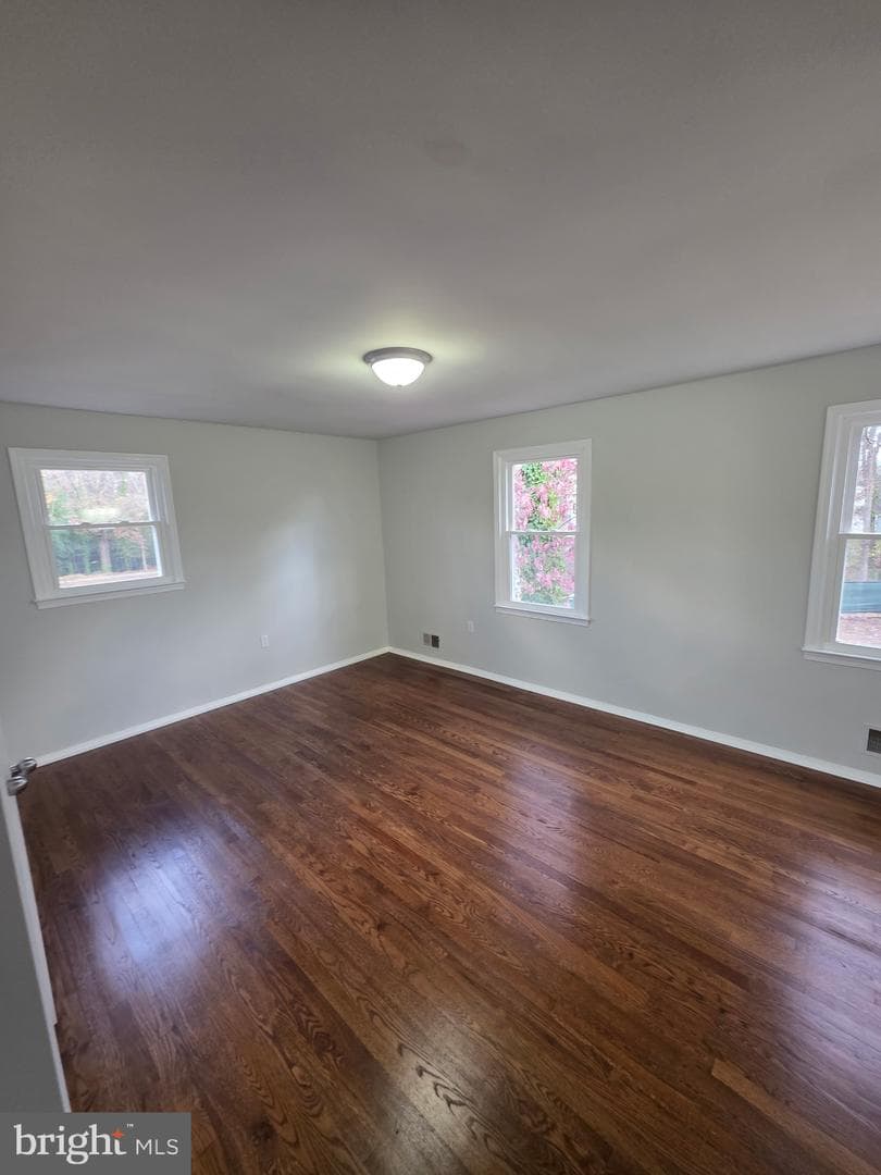 7005 Nightingale Terrace photo 14