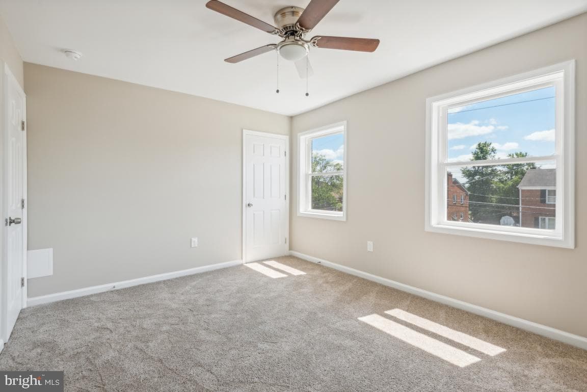 2412 Kenton Place photo 15